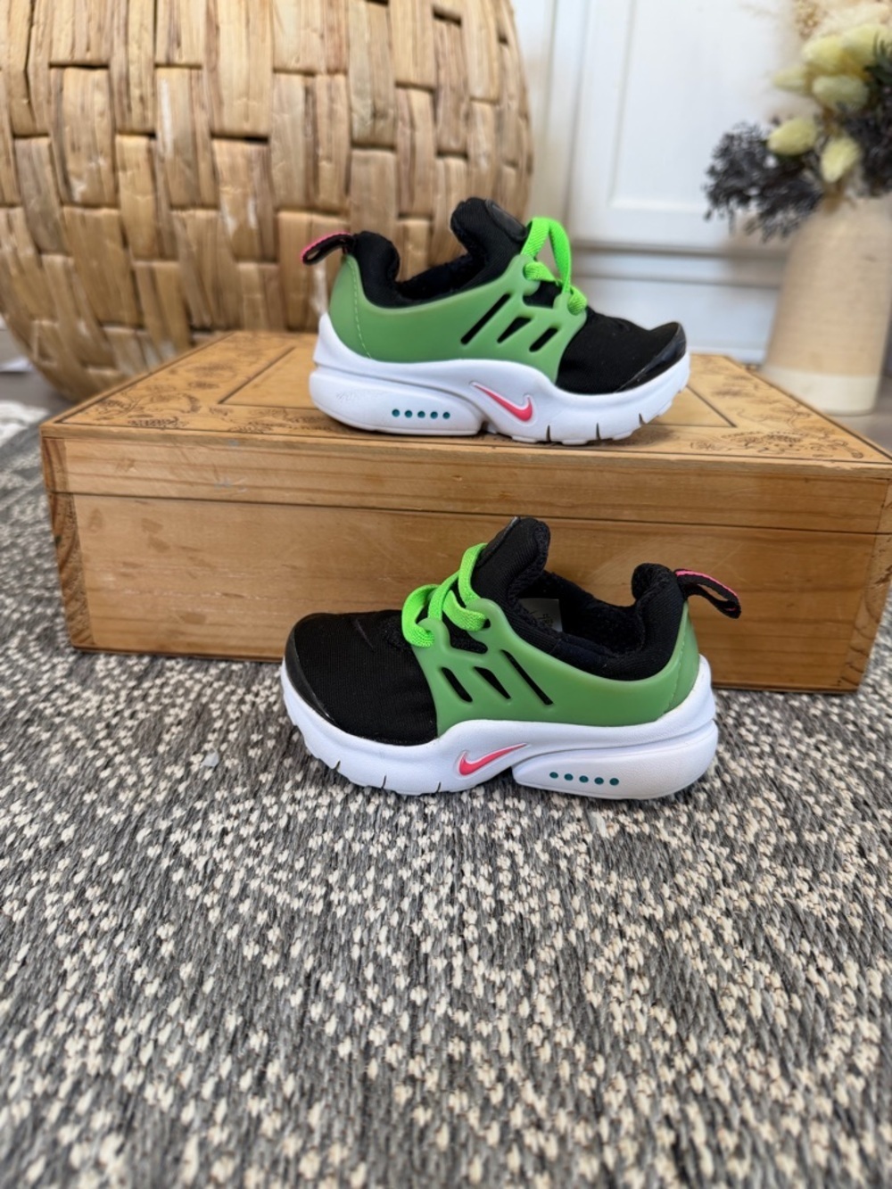 Nike Kids Black & Green Sneakers with Pink Swoosh - Picture 12 of 14